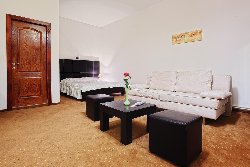 Casa Preturii Hotel Tirgu Lapus Room photo